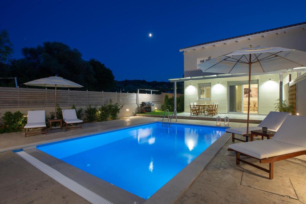 Grappolo Lefkada Villas - Villa Vertzami just 2 km from Lefkada town Apolpaina Exteriör bild